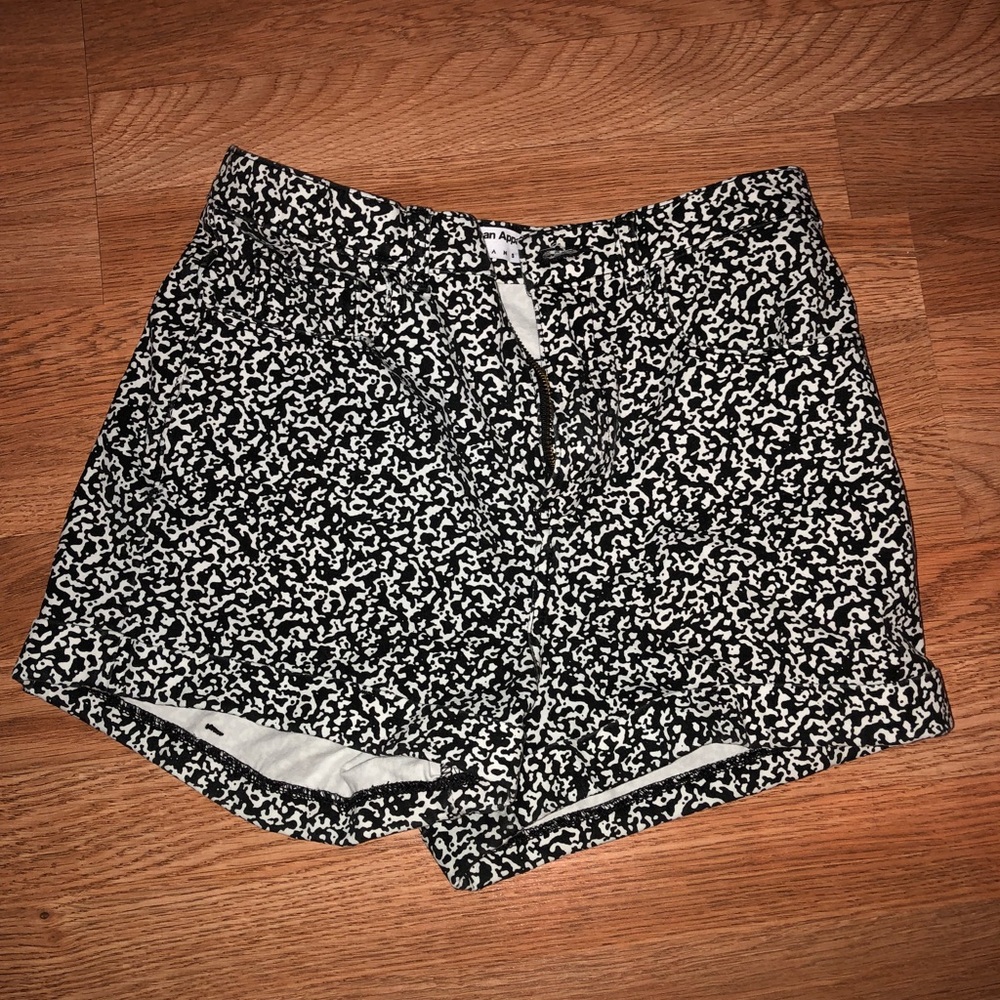 American Apparel high waisted short 28/29